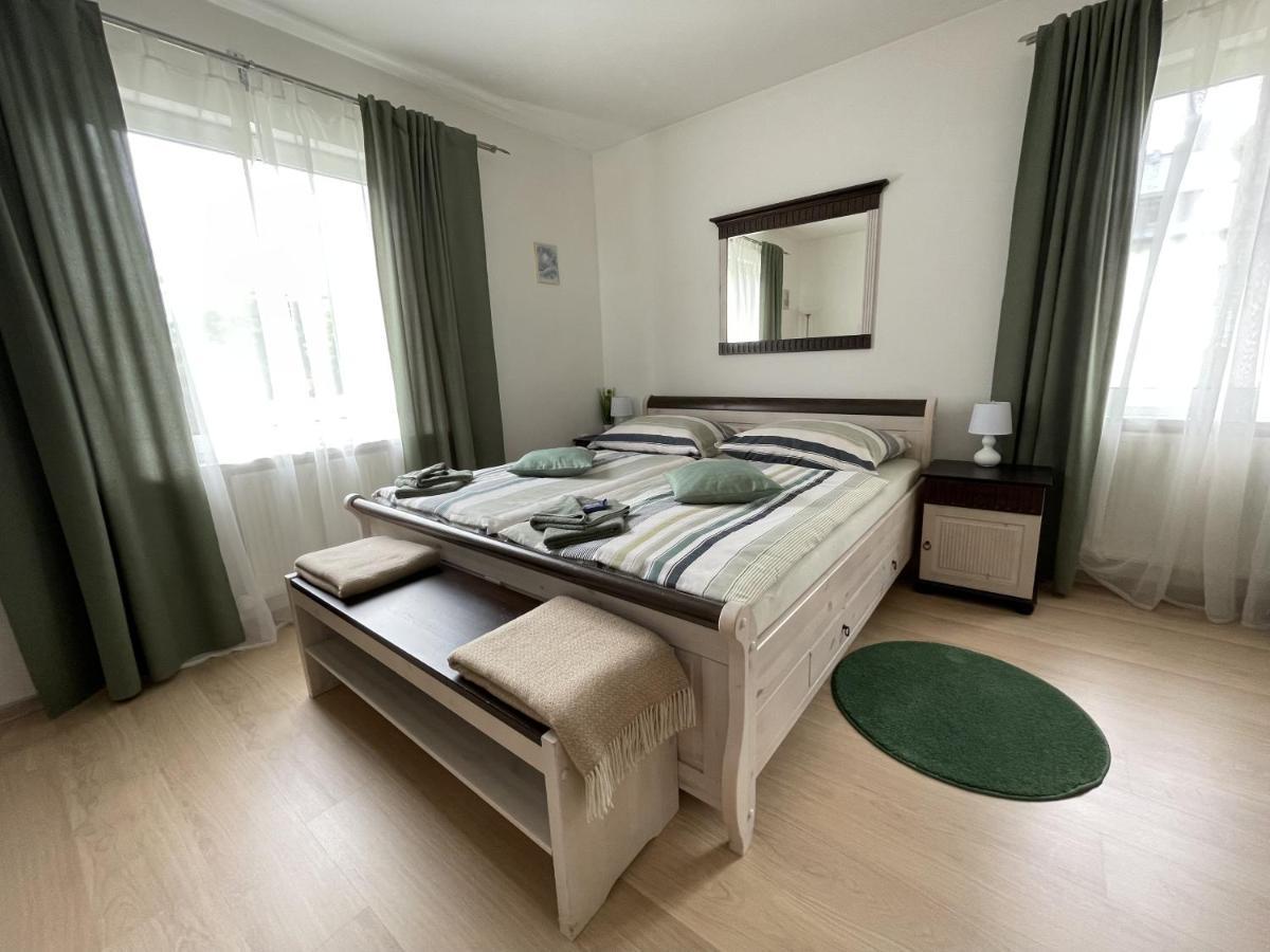 Villa Anzio มาเรียอานซเกลาซนี ภายนอก รูปภาพ